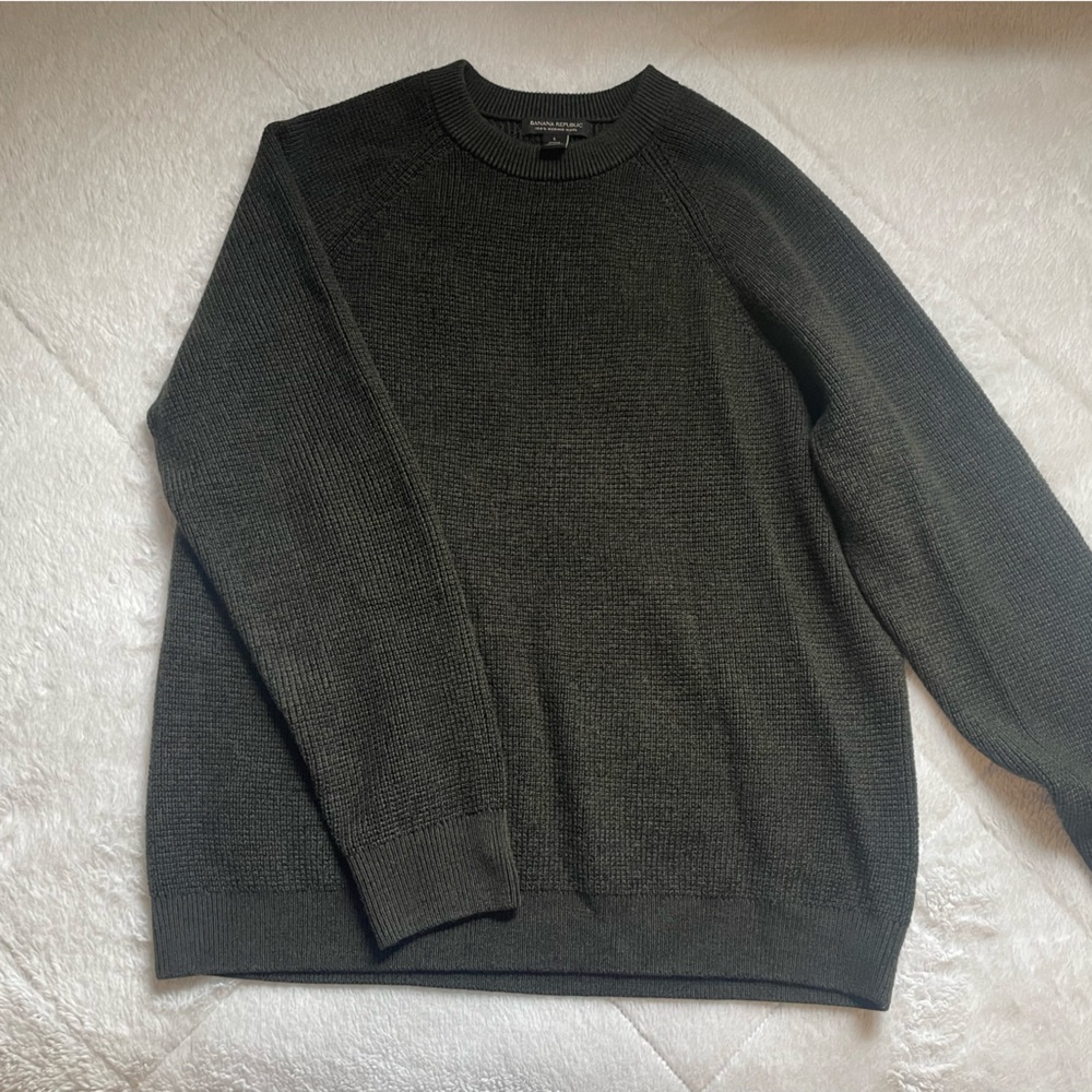 Banana Republic Merino Wool sweater